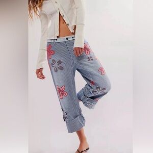 NWOT FREE PEOPLE We The Free (SOLD OUT) Hot Tropics Cuffed Harem Pants SZ: 6